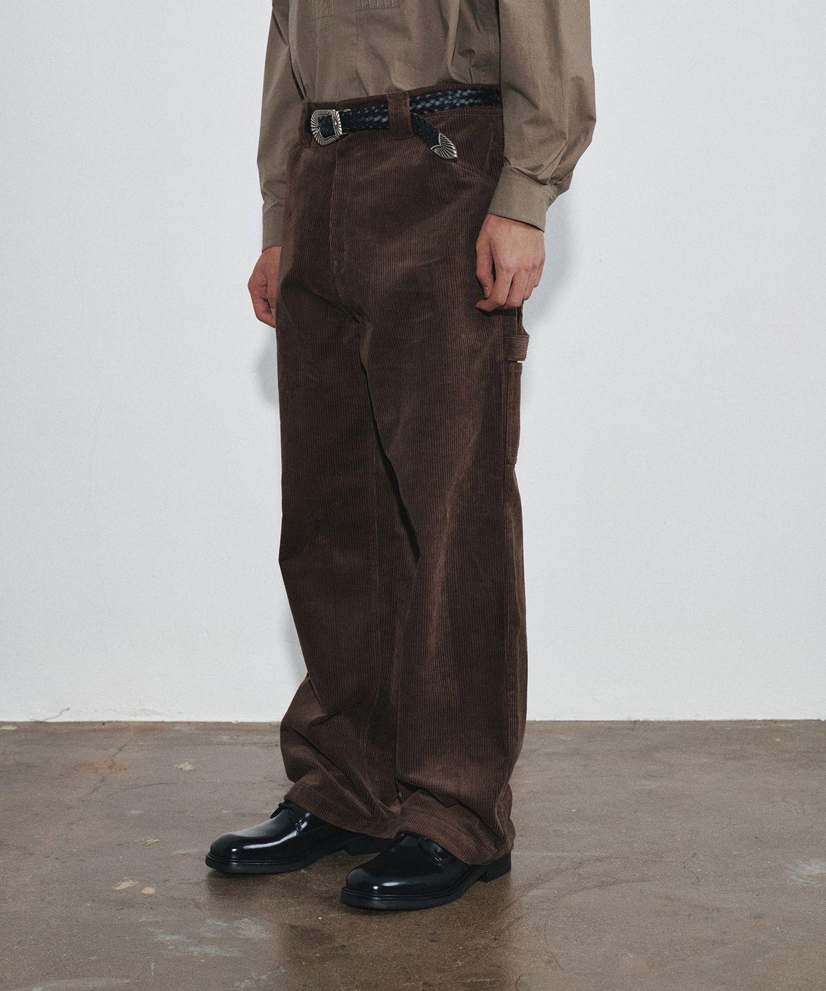 호이테(HEUTE) RISE CORDUROY WORK PANTS (BROWN)