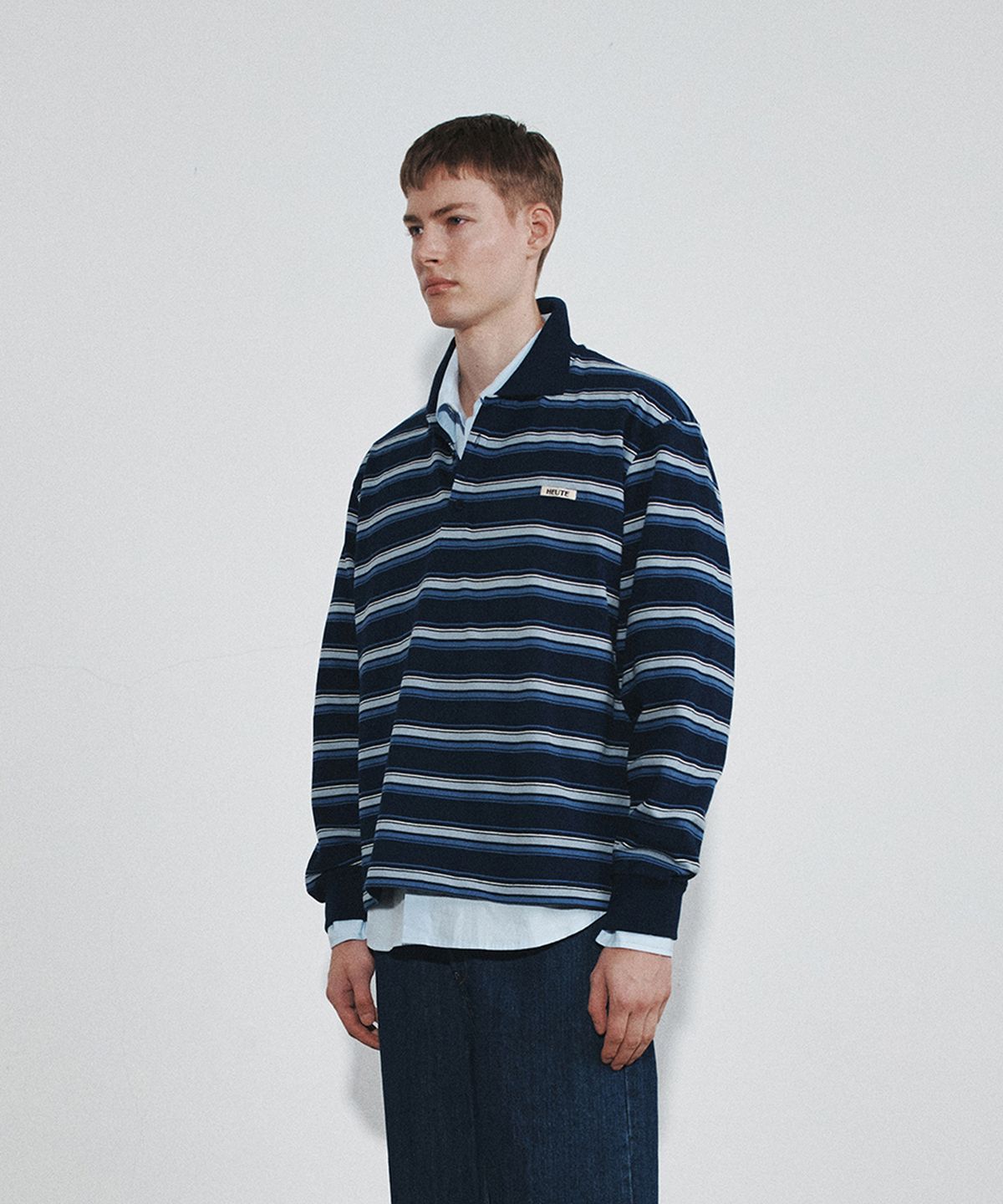 호이테(HEUTE) HET JASPER STRIPE POLO (NAVY)