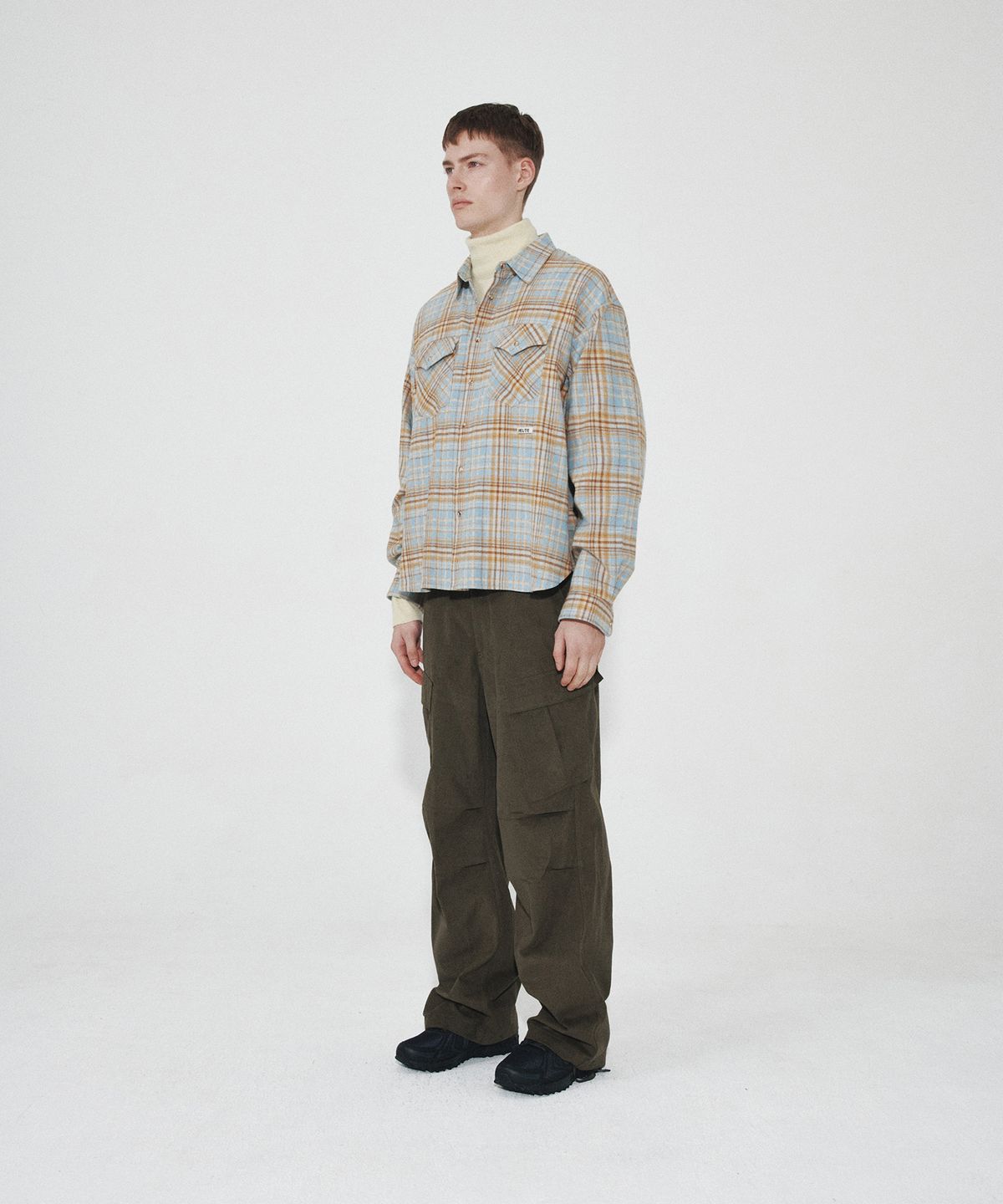 호이테(HEUTE) HARRISON CHECK SHIRT (BLUE)