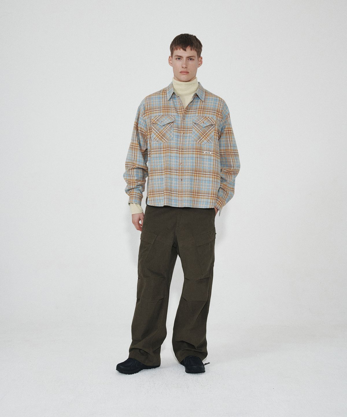 호이테(HEUTE) HARRISON CHECK SHIRT (BLUE)