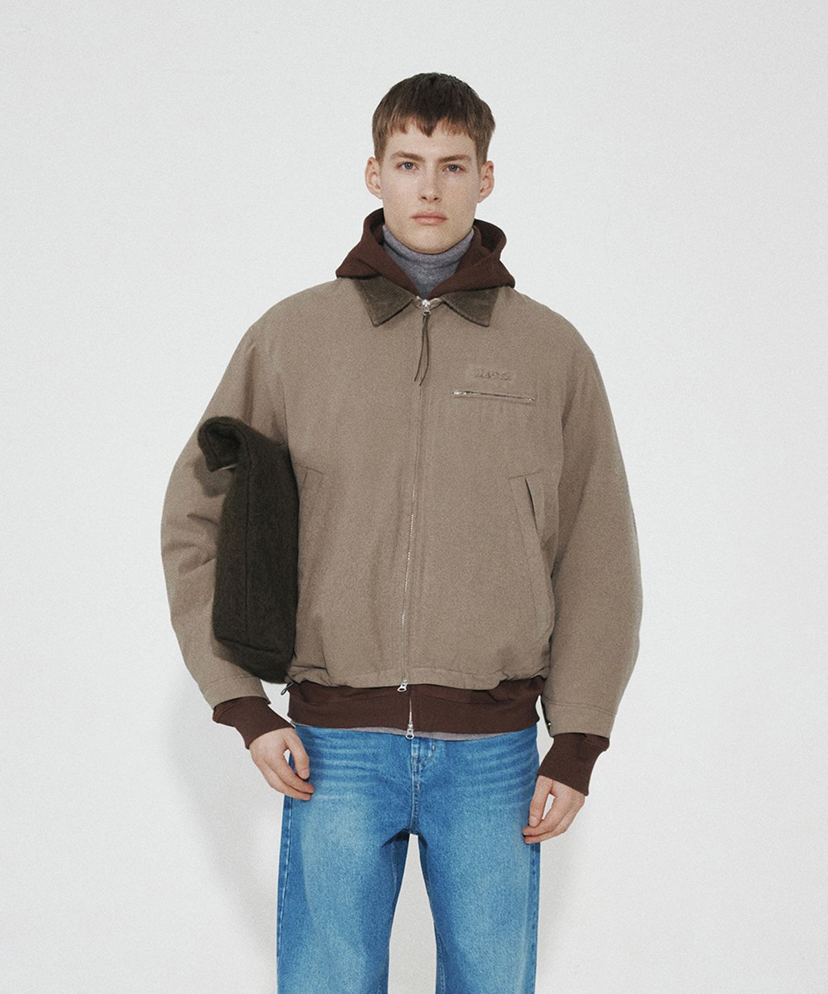 호이테(HEUTE) HET PADDED WORK JACKET (LIGHT KHAKI)