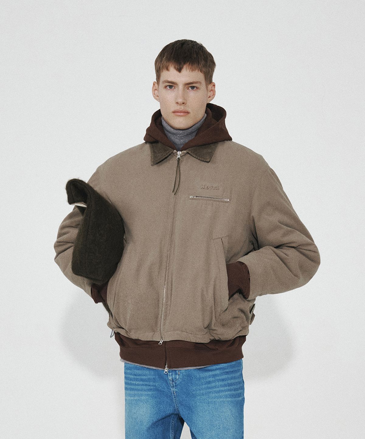 호이테(HEUTE) HET PADDED WORK JACKET (LIGHT KHAKI)