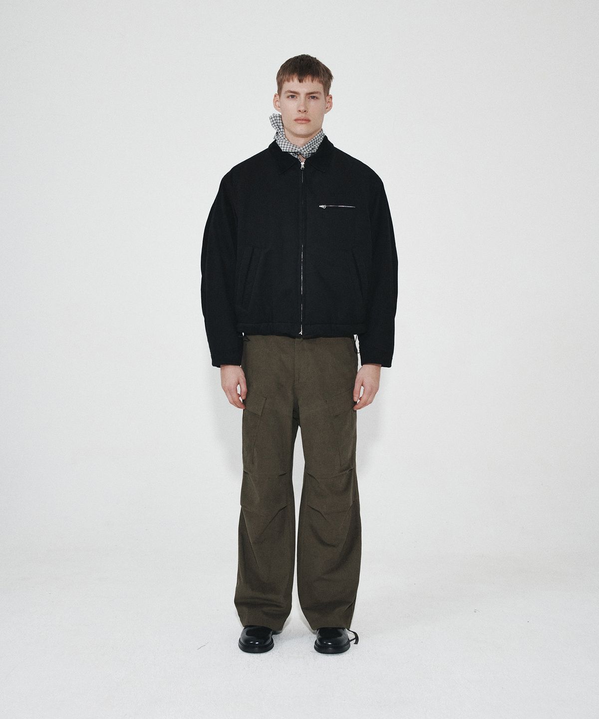 호이테(HEUTE) HET PADDED WORK JACKET (BLACK)