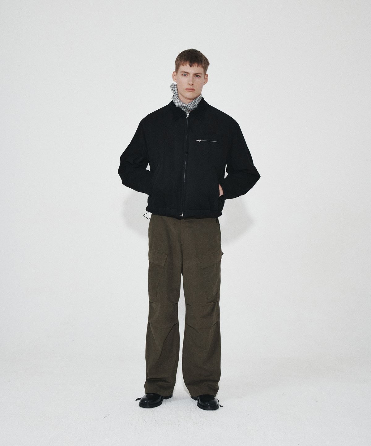 호이테(HEUTE) HET PADDED WORK JACKET (BLACK)