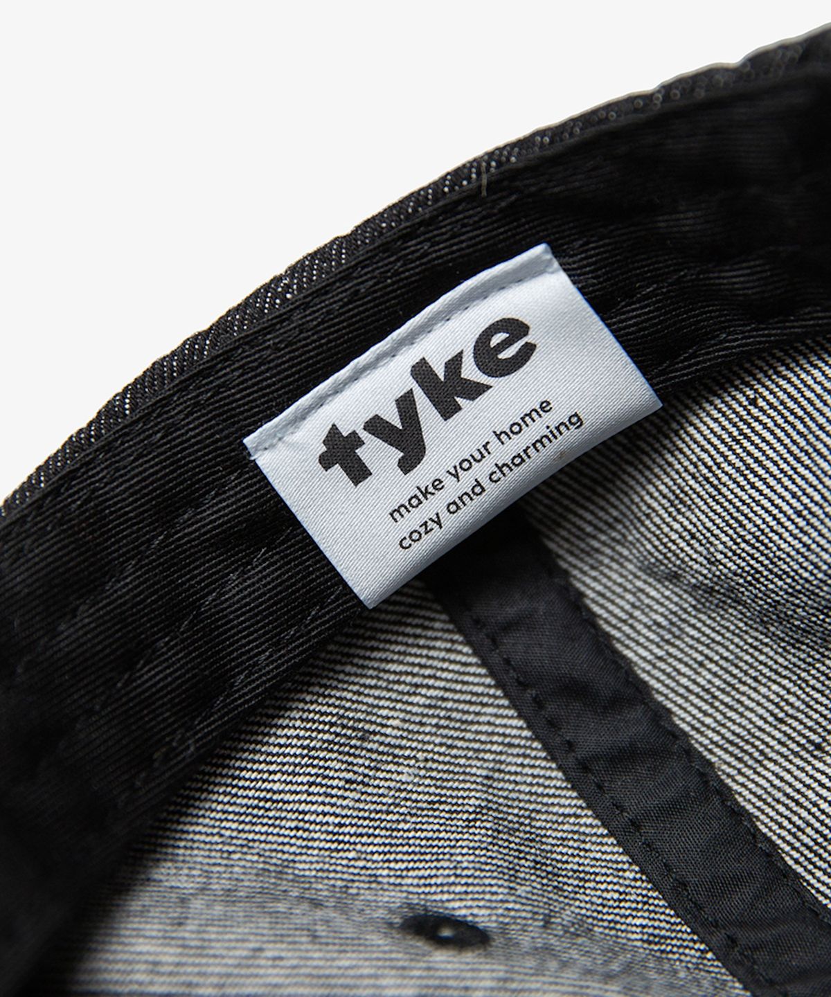 타이크(TYKE) Logo Washed Denim Cap - Black
