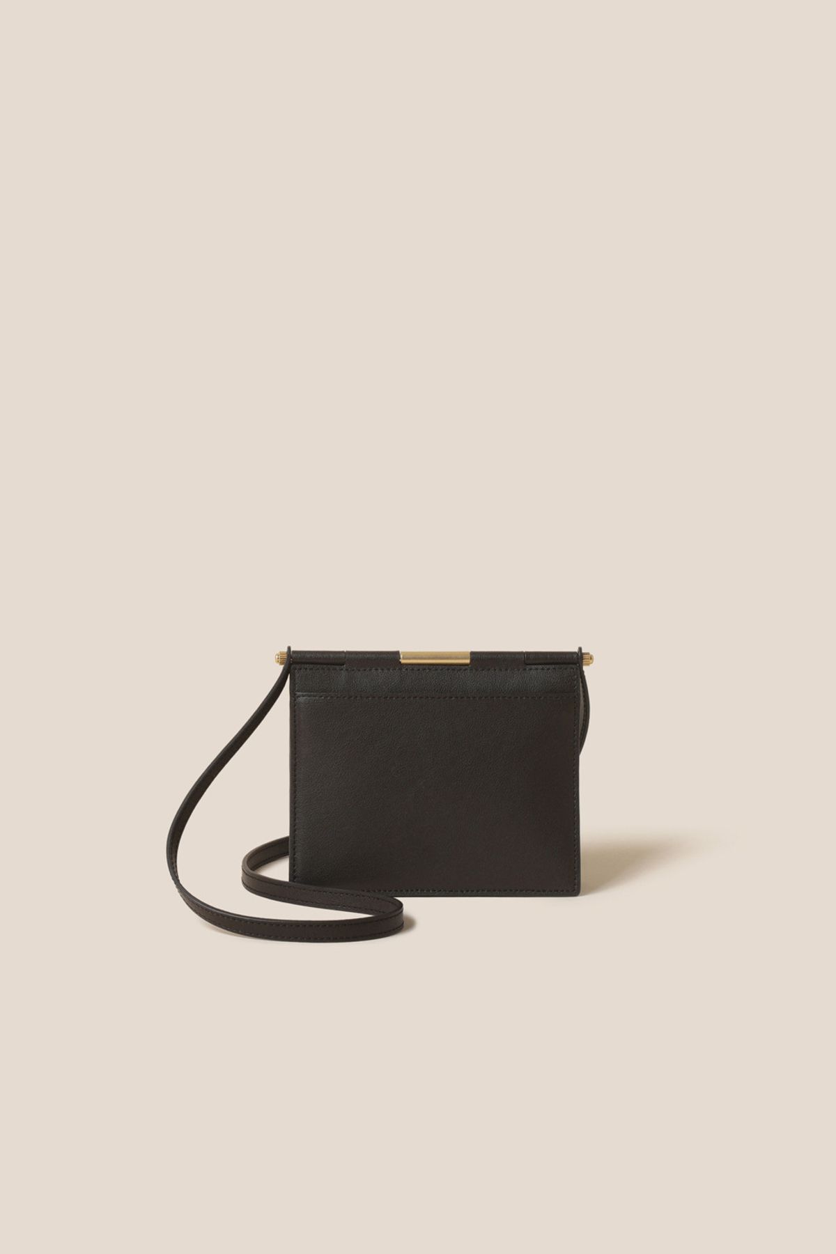 쿠론(COURONNE) Mael Passport Wallet (Brown)_RCWGX24643BRD