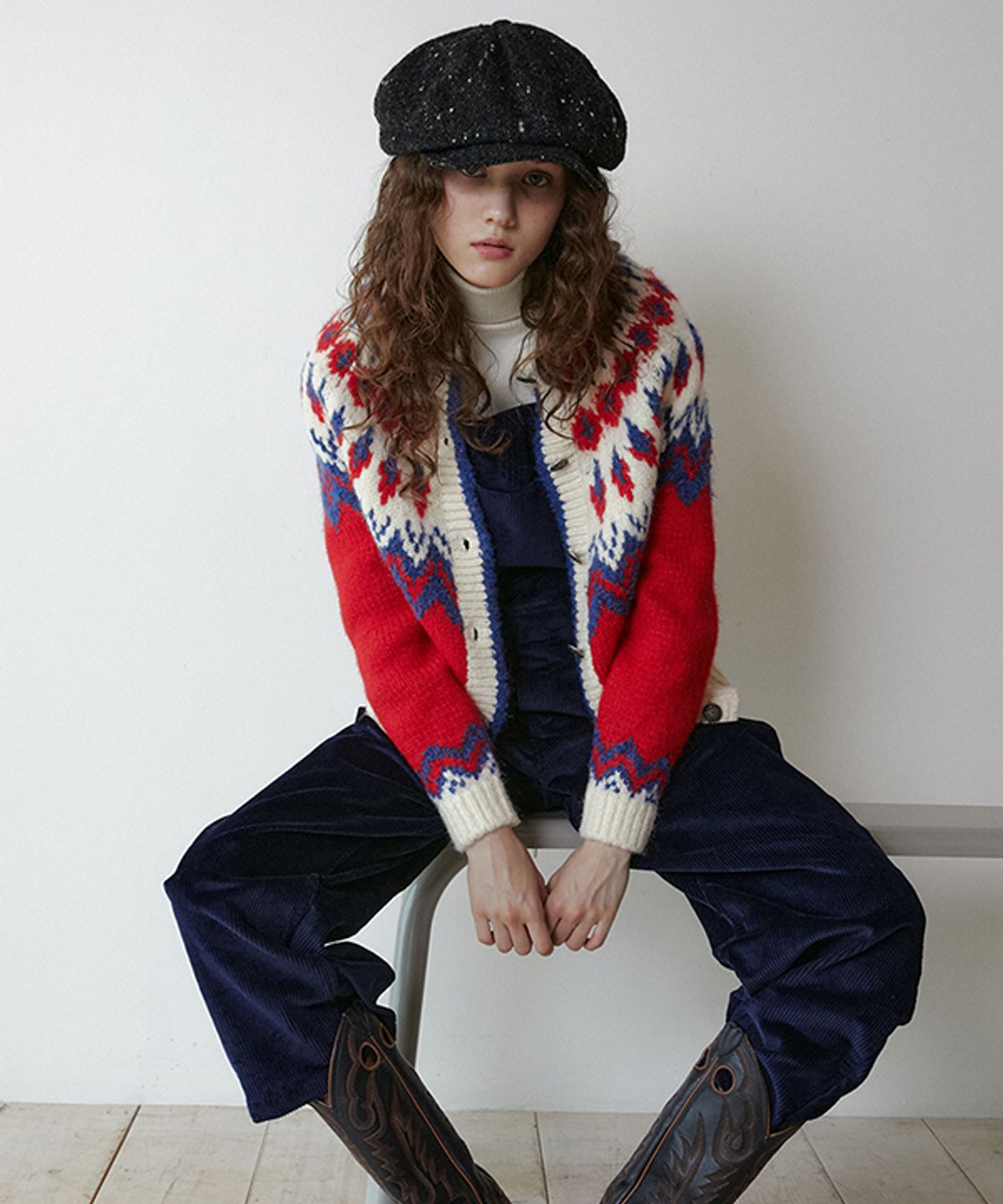 그린버터(GREENBUTTER) Boucle Nordic Cardigan (Red)