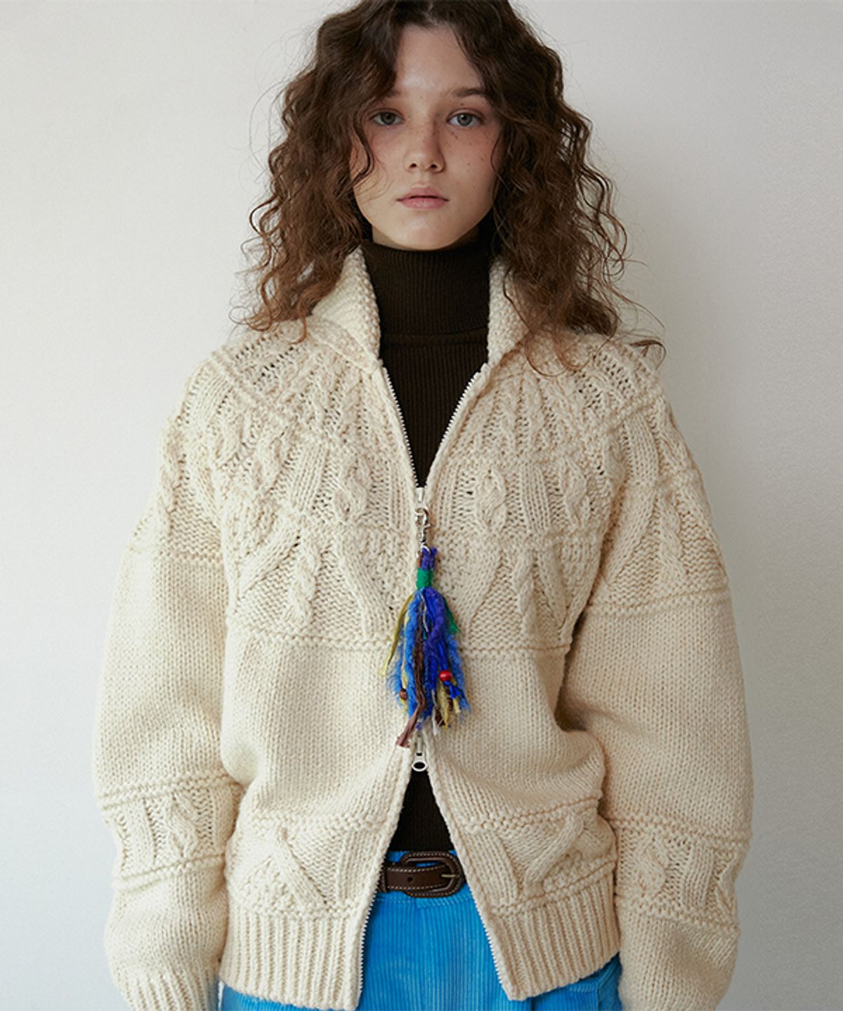 그린버터(GREENBUTTER) Charm Nordic Cable Cardigan (L/Beige)