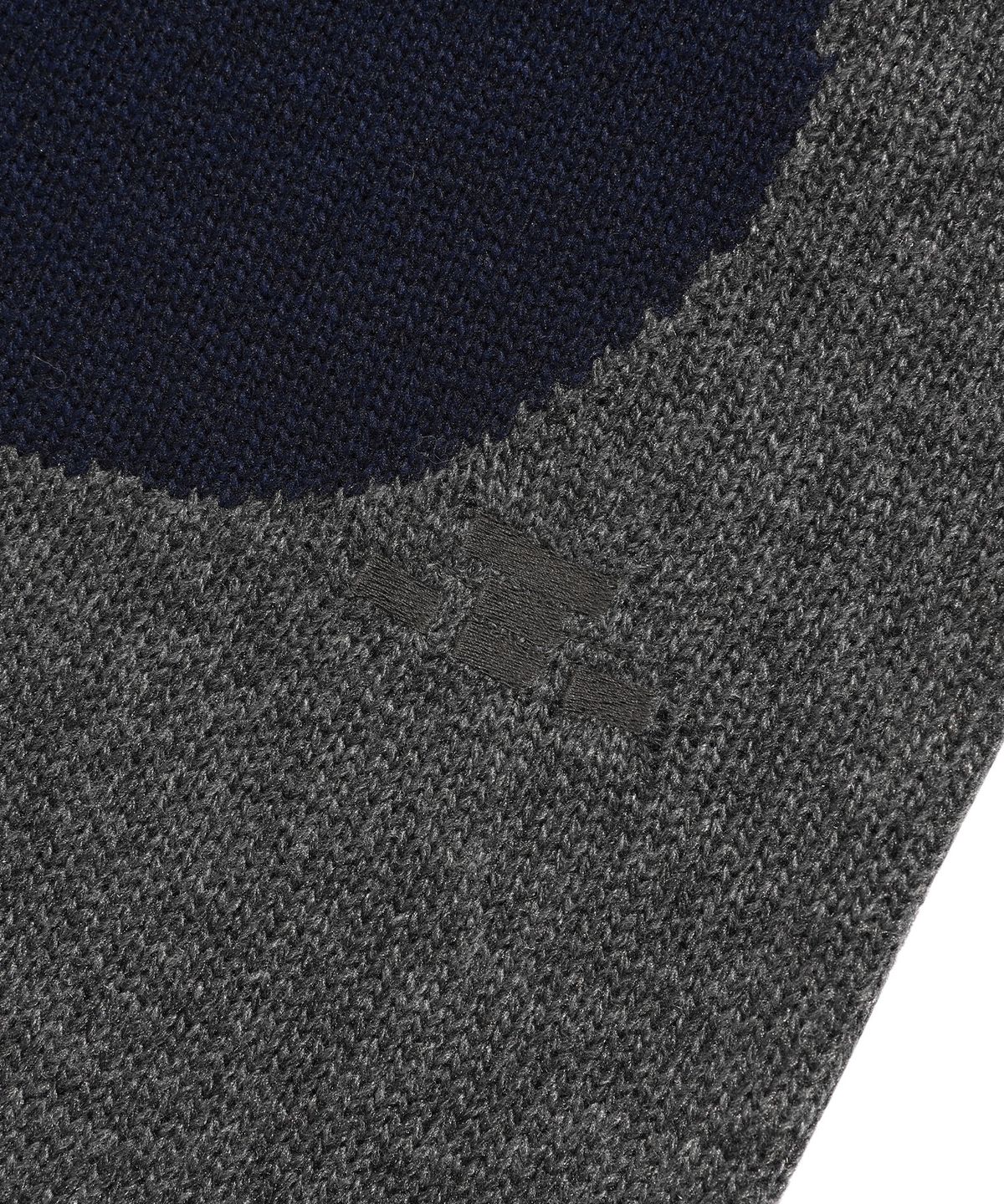 나이스고스트클럽(NICEGHOSTCLUB) FFATS DOT L/S KNIT_CHARCOAL(NG2EFUK610A)