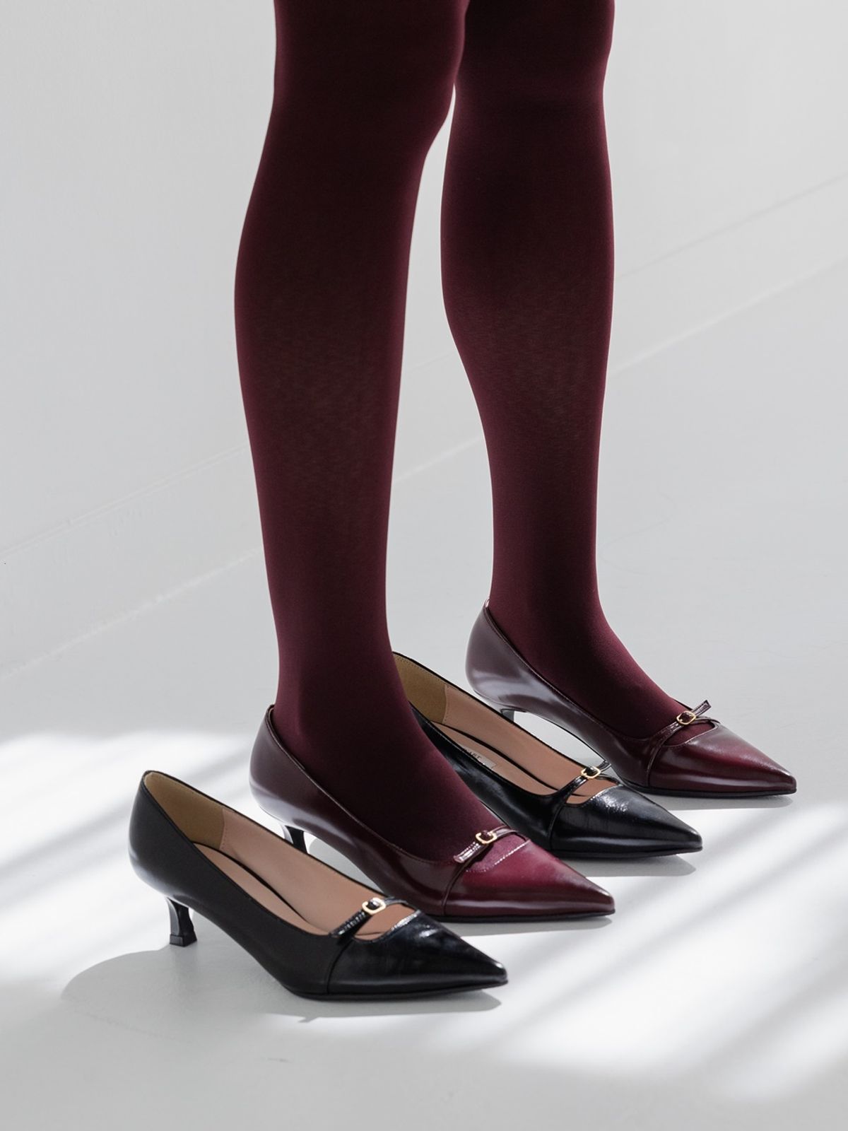 쥬다르(JEU DART) jane gold pumps black