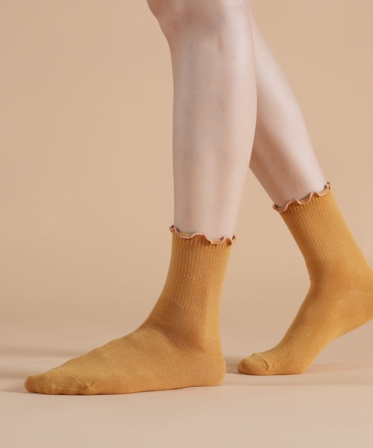 삭피엔스(SOCKPIENS) 여성 핸드메이드 러플 무지 양말 10컬러