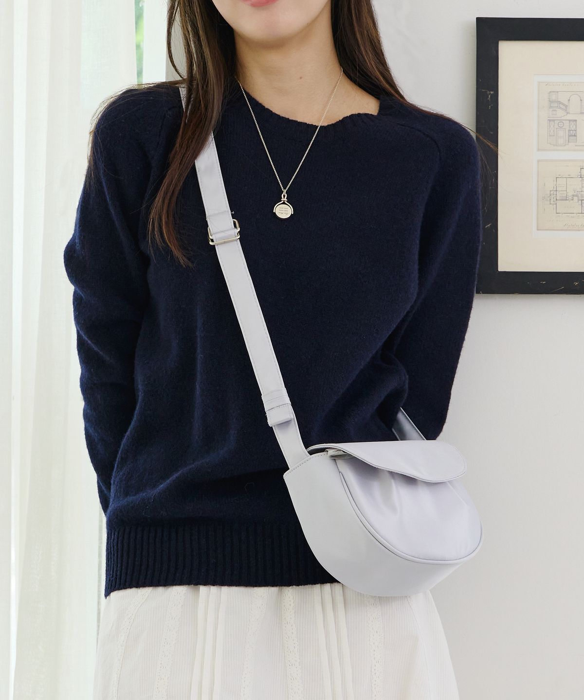 아이띵소(ITHINKSO) MINI SHELL CROSS BAG _ SATIN 미니 셸 크로스백 _ 새틴