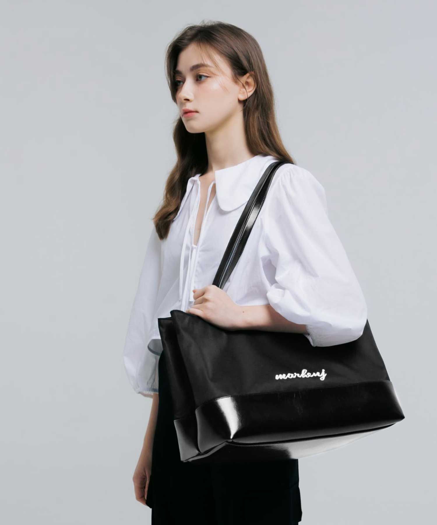 MUSINSA公式 | MARHEN.J Nomad Boston Travel Shoulder Bag