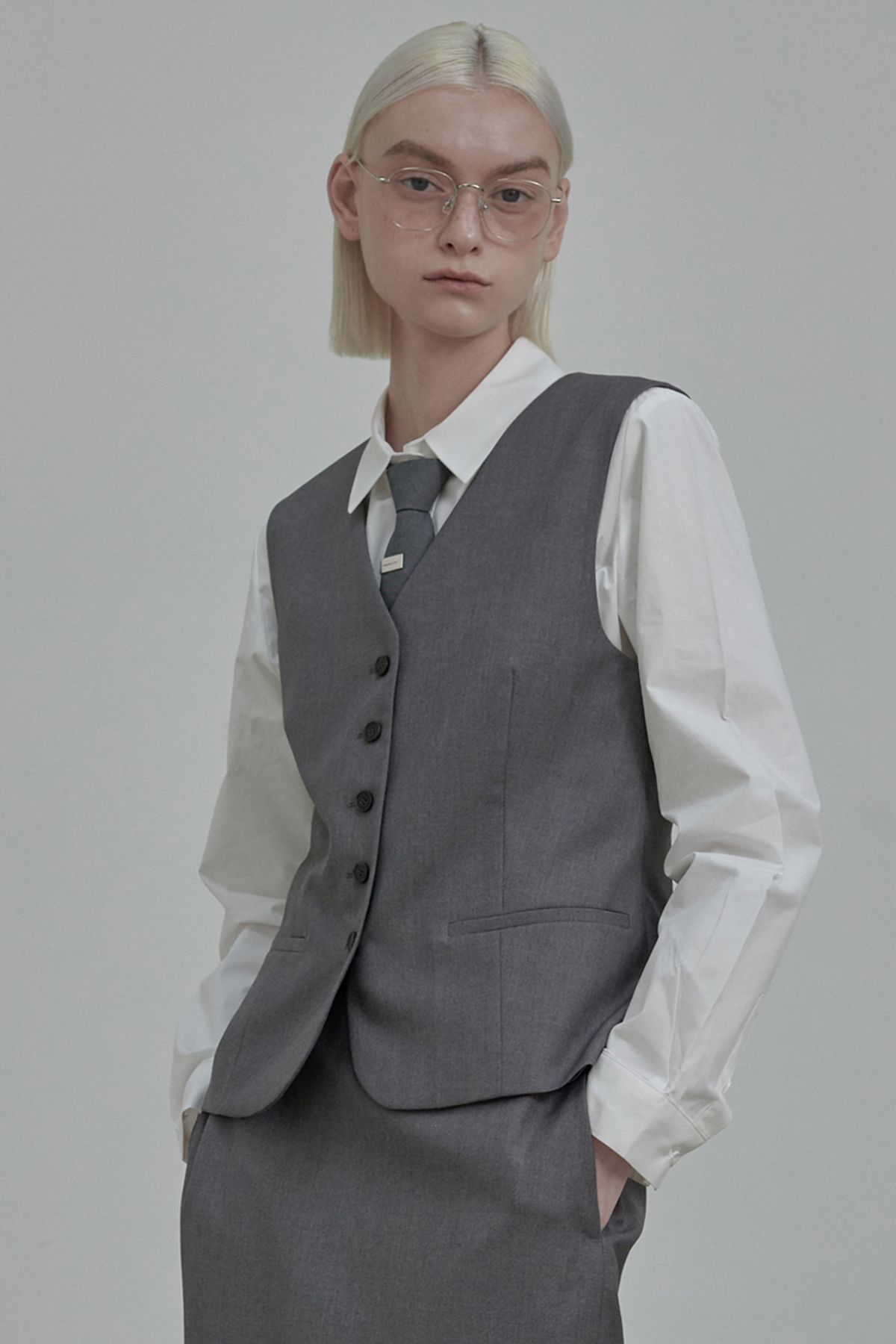 마우솔레움(MAU SOLEUM) Ray Semi Wide Shirt - White