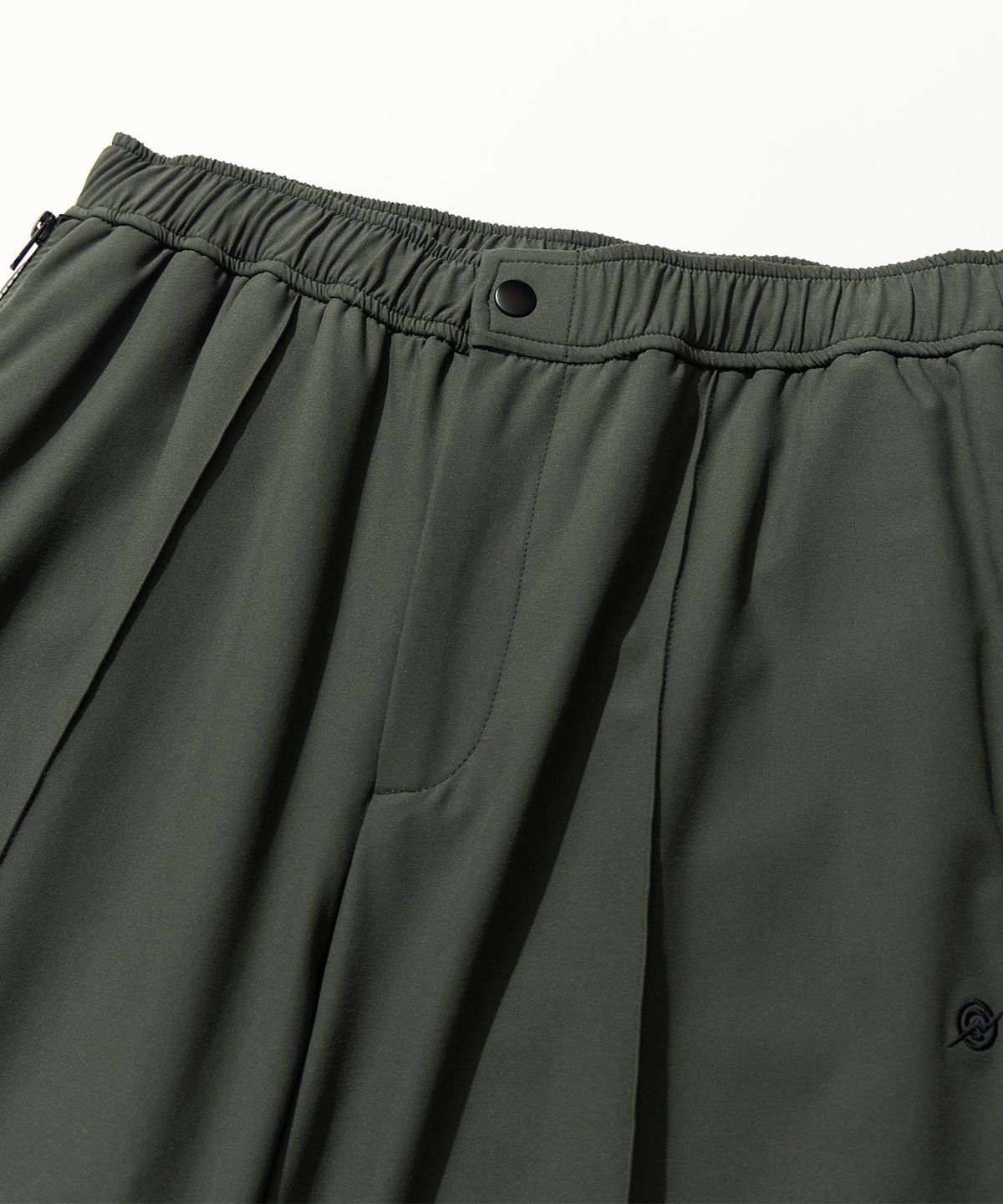 칼라파타르(KALAPATTHAR) Nylon Span 4 Way Zip Pants - KHAKI