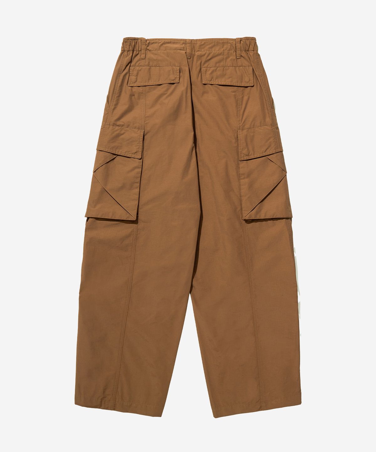 칼라파타르(KALAPATTHAR) Nylon RIB Wide Pocket Pants - CAMEL