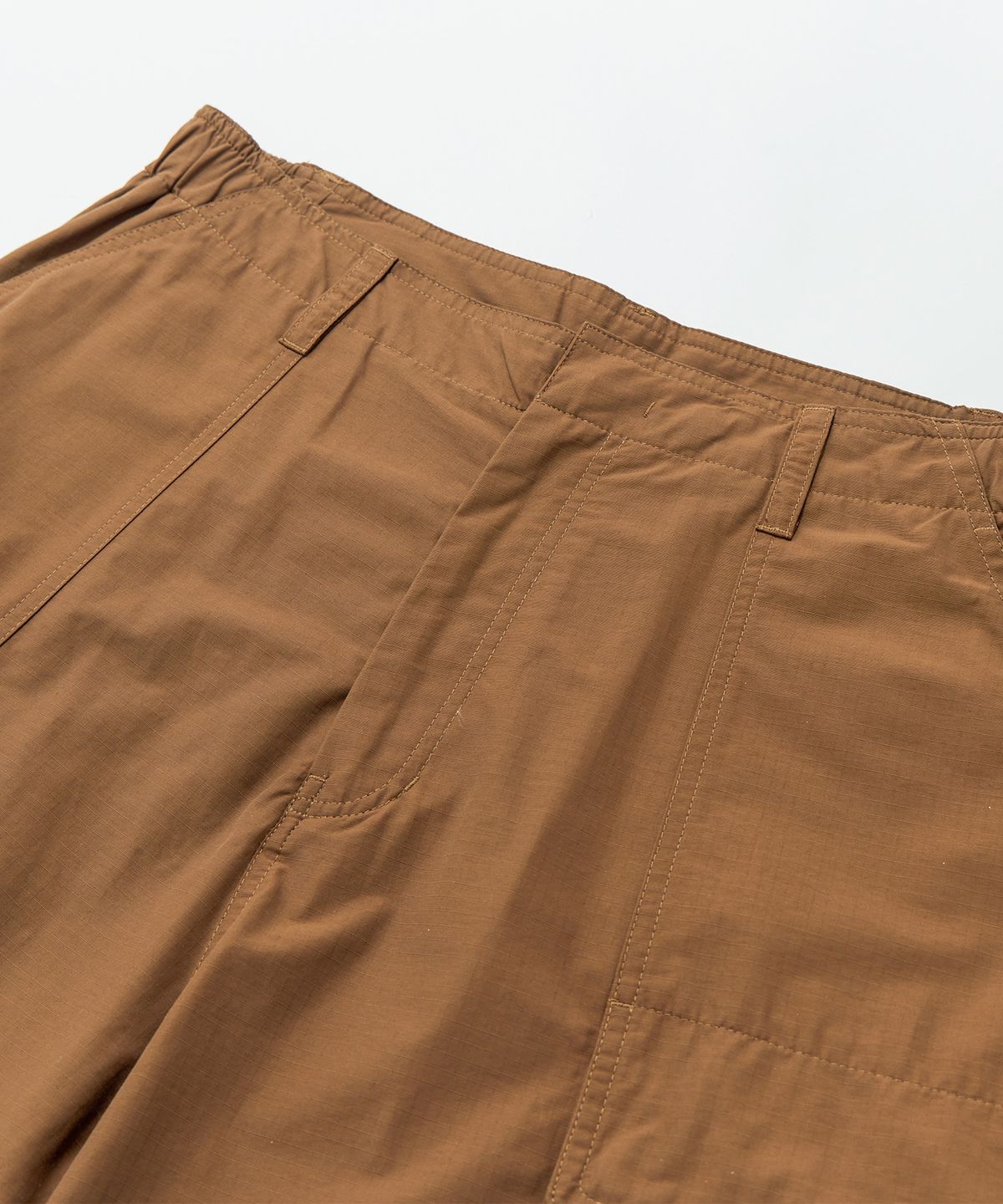 칼라파타르(KALAPATTHAR) Nylon RIB Wide Pocket Pants - CAMEL