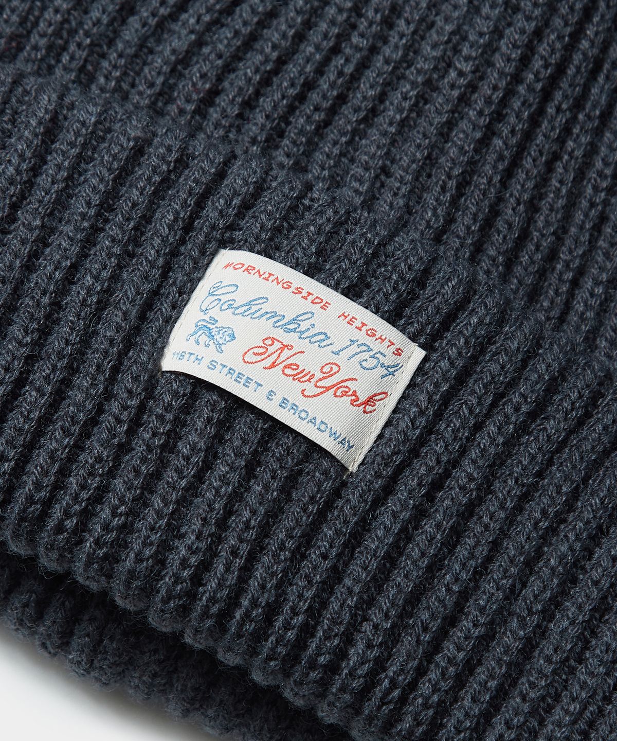 컬럼비아 유니버시티(COLUMBIA UNIVERSITY) SL-LABEL RELAX FIT KNIT BEANIE 크라운네이비