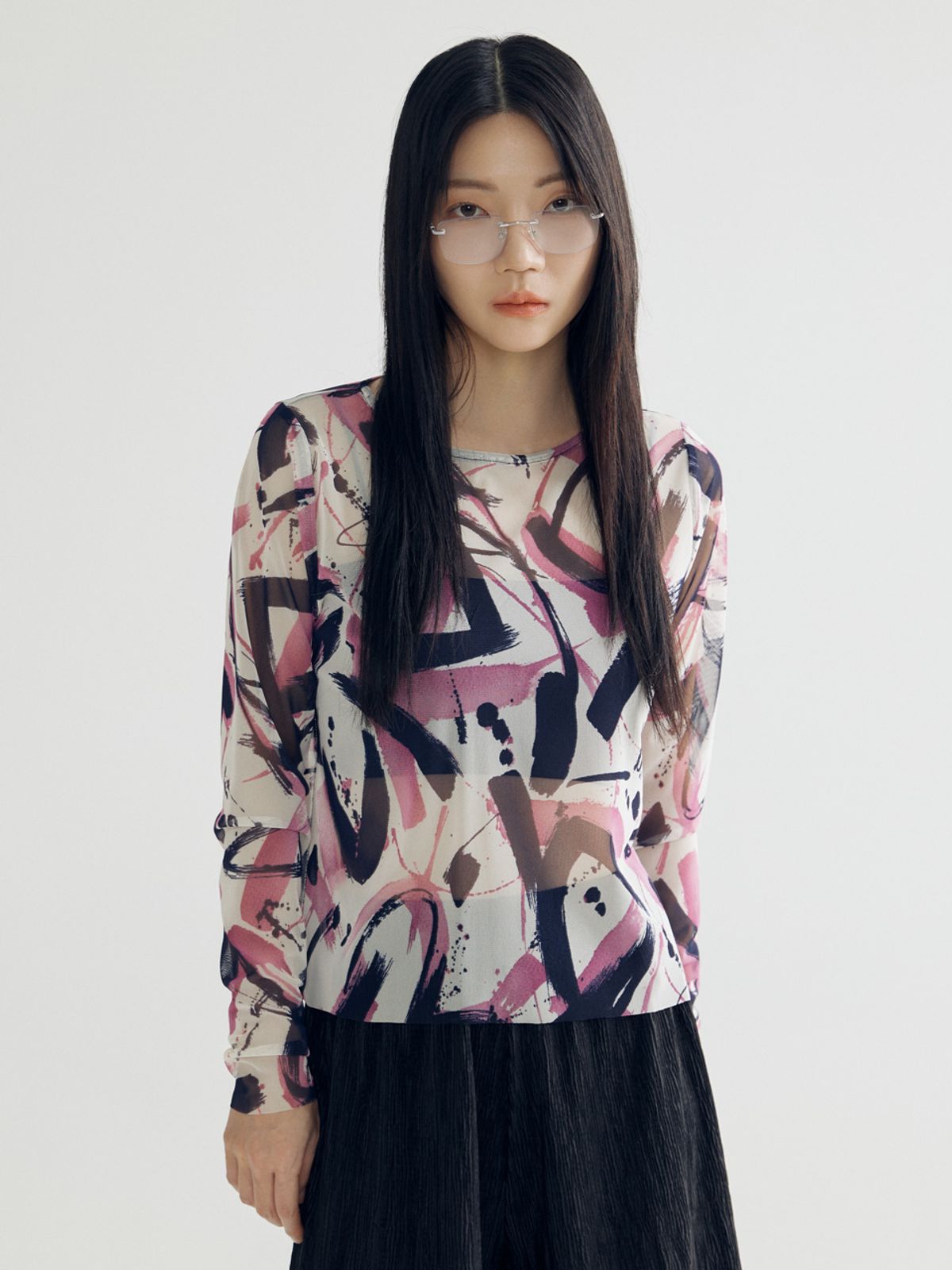 봄날 부티크(BOMNAL BOUTIQUE) 브러시 패턴 티셔츠 _ 시스루 핑크