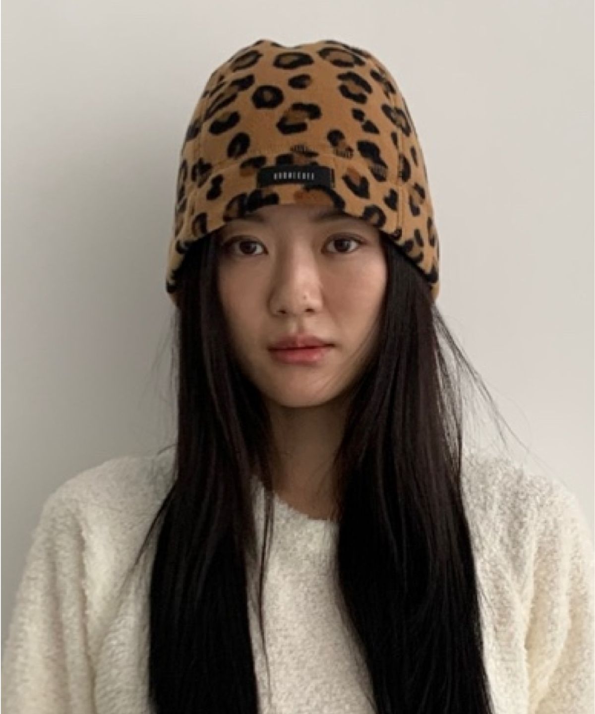 쿠키시(KOOKEESEE) 폴라폴리스 비니모자_레오파드 베이지