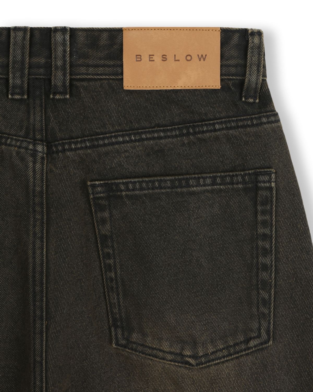 비슬로우(BESLOW) [비슬로우X카네이테이]TWIST SEAM DENIM PANTS BLACK BROWN