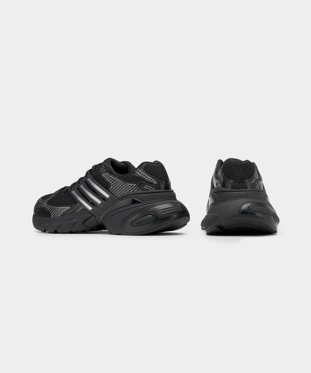 아디다스(ADIDAS) 아디스타 XLG - 트리플블랙 / JH8828