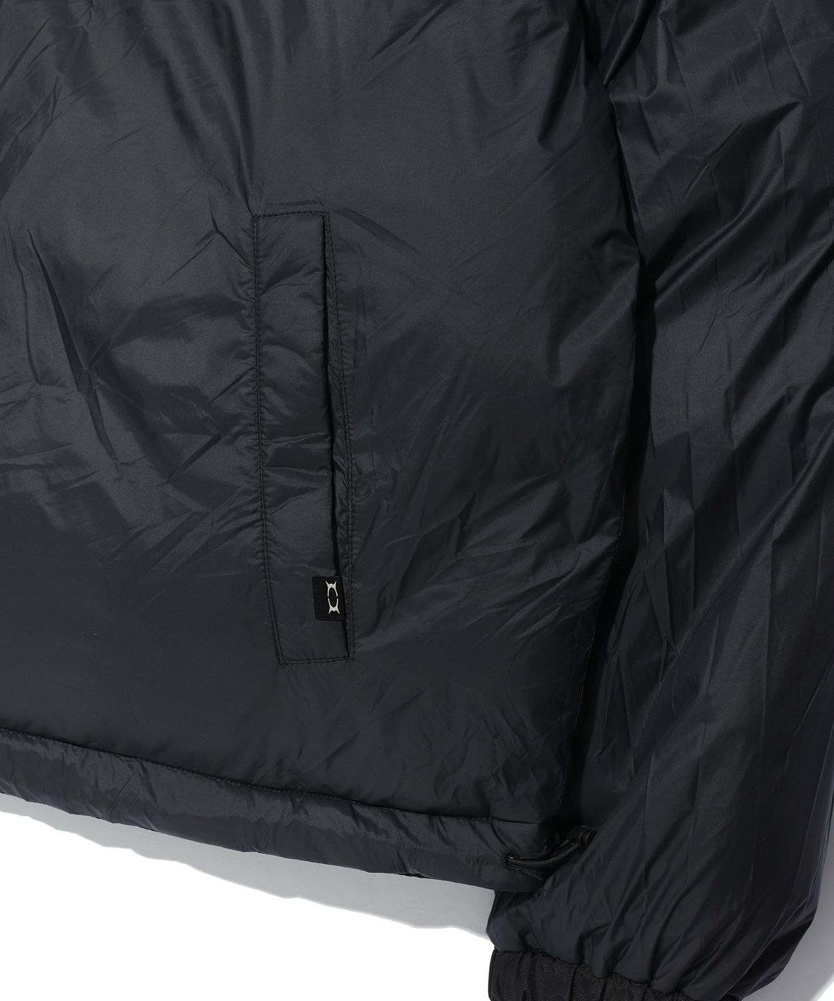 크리틱(CRITIC) COLOR BLOCK REVERSIBLE PADDING JUMPER BLACK