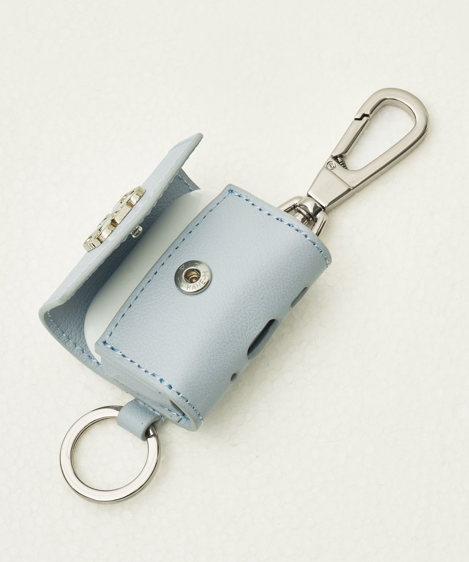 MUSINSA | SATUR Setter Keyring Leather AirPod Case Sky Blue