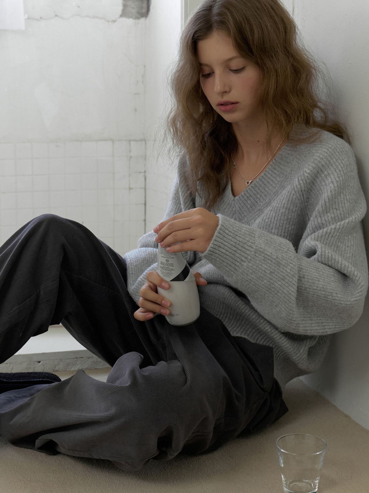 더미튼(THEMITTEN) Corduroy banding pants (charcoal)