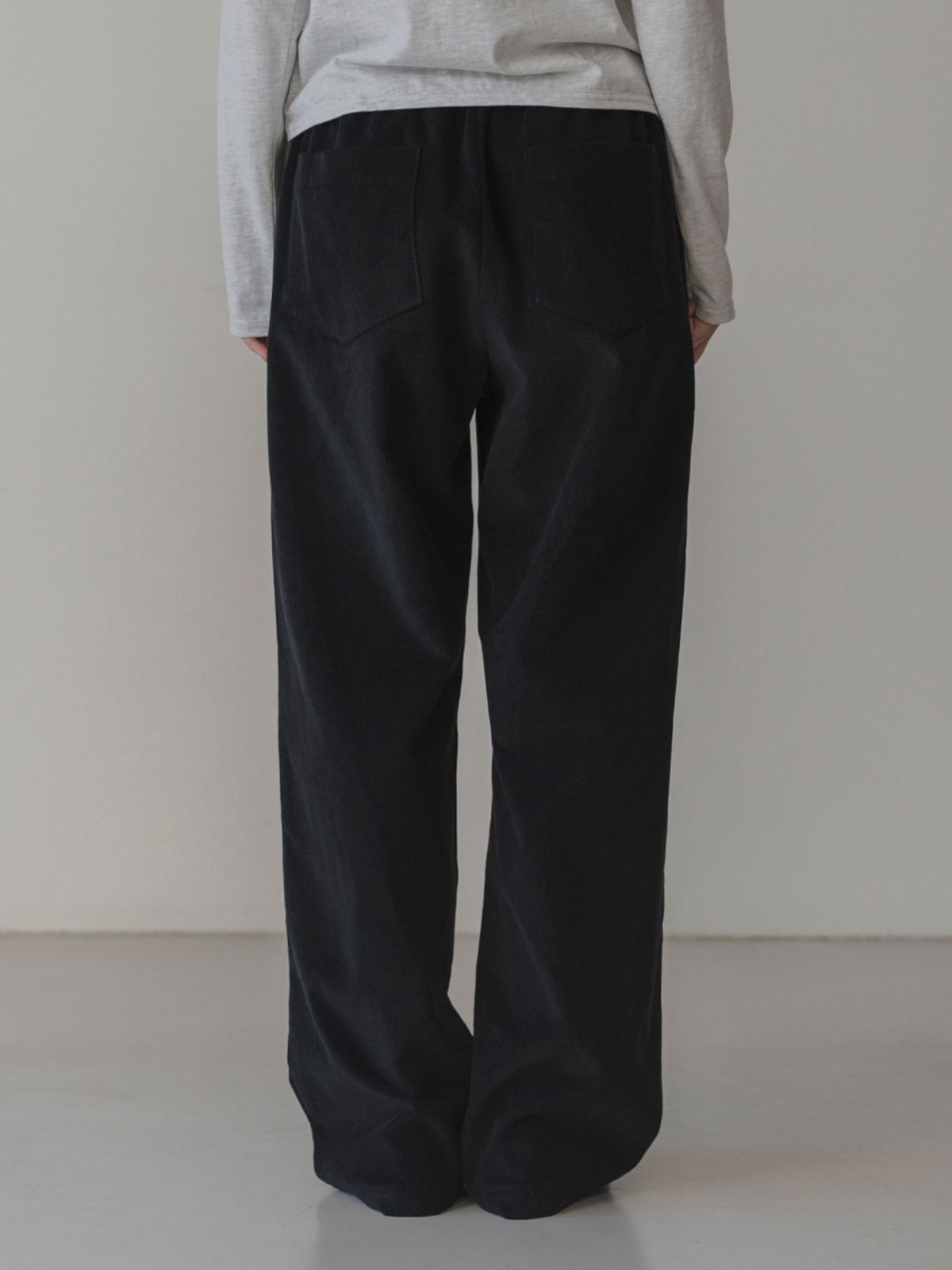 더미튼(THEMITTEN) Corduroy banding pants (black)