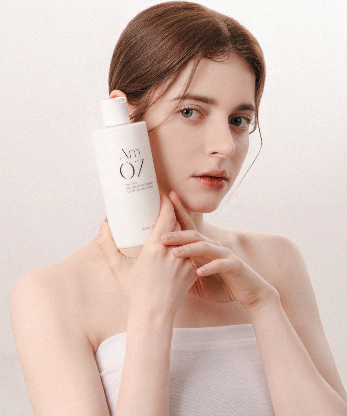 에이엠트리(AMTREE) 에이엠트리 퍼퓸 바디앰플 AM07 모닝코튼 비누향 바디로션 300ml