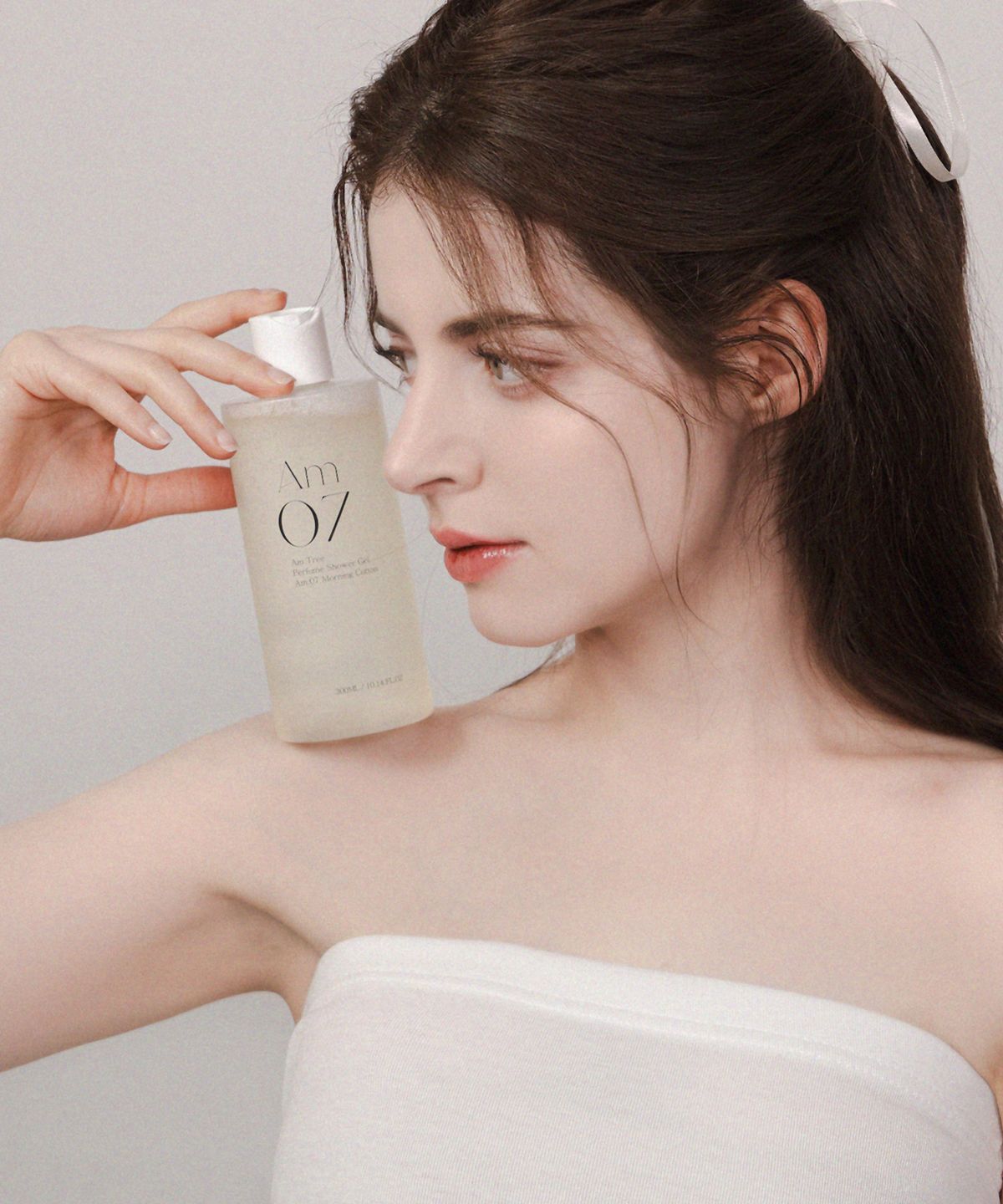 에이엠트리(AMTREE) 에이엠트리 퍼퓸 샤워젤 AM07 모닝코튼 비누향 바디워시 300ml