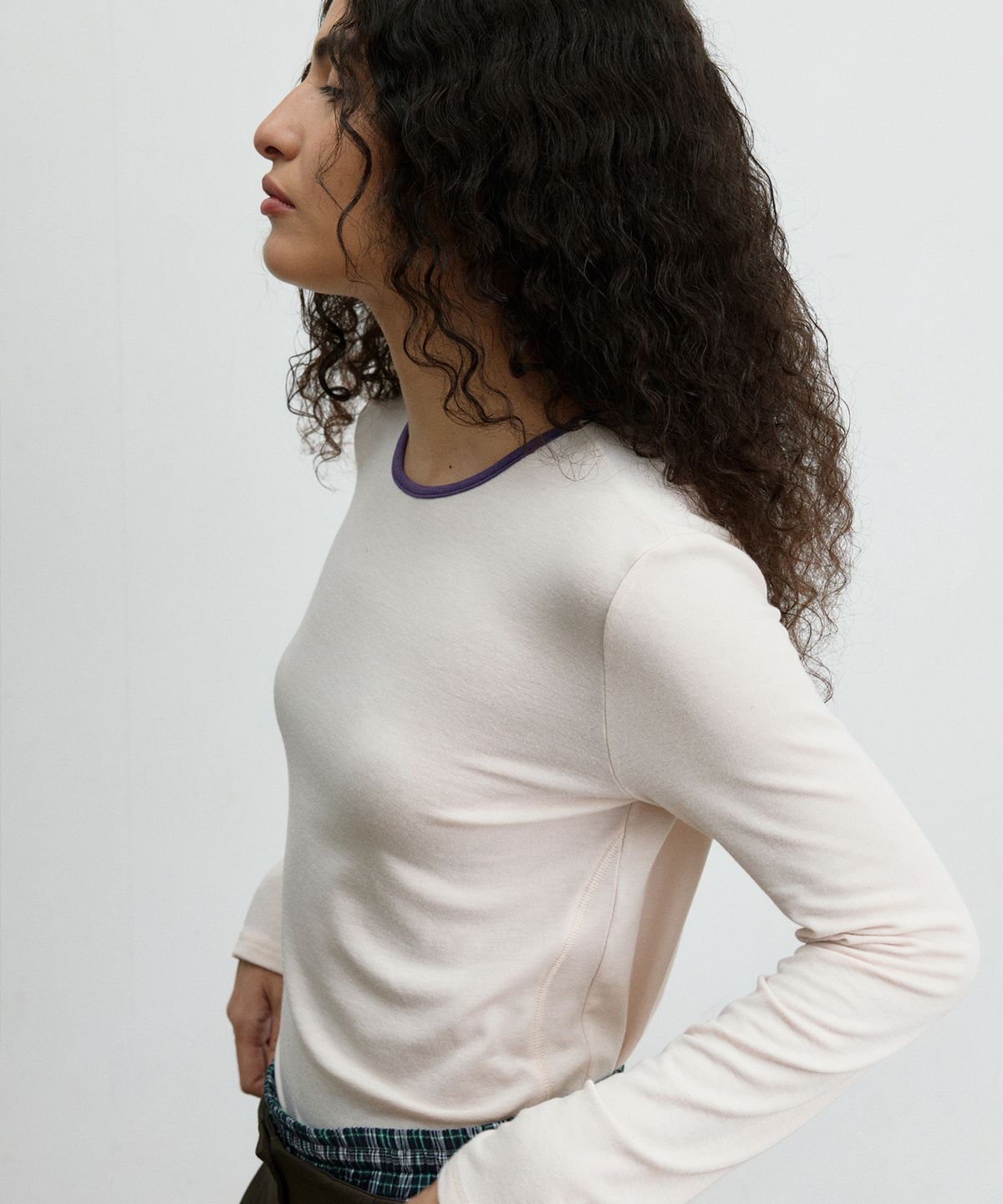 크리스틴프로젝트(CHRISTINE PROJECT) CP NECK POINT LONG SLEEVE TOP(3COLORS)