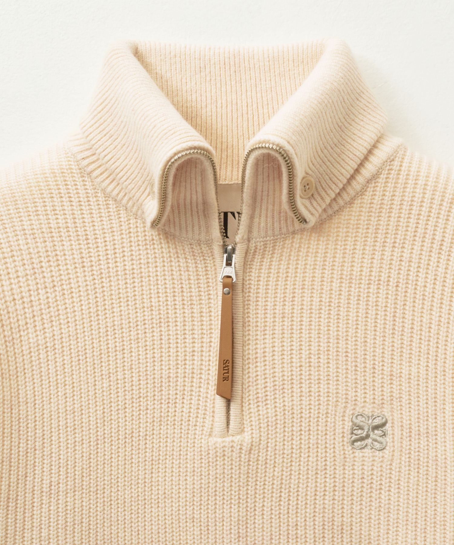 MUSINSA | SATUR Button up sailor half knit zip-up cream
