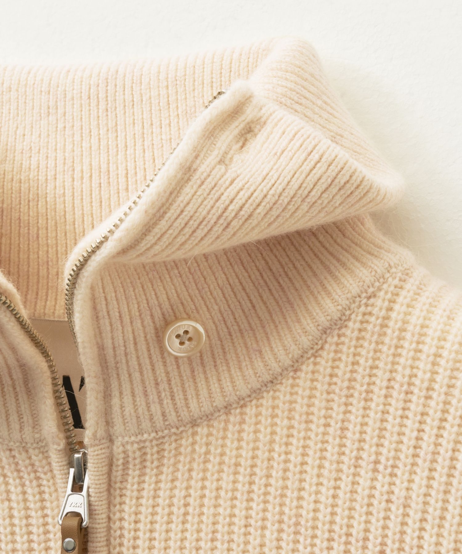 MUSINSA | SATUR Button up sailor half knit zip-up cream