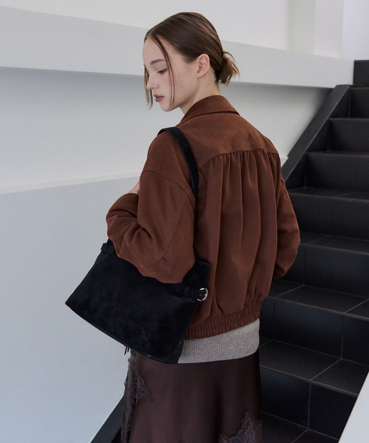크리스틴프로젝트(CHRISTINE PROJECT) CP VEGAN SUEDE BOMBER JACKET(2COLORS)