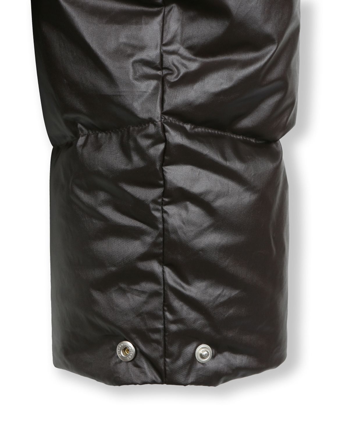 비슬로우(BESLOW) ESSENTIAL COATED DOWN JACKET BLACK BROWN