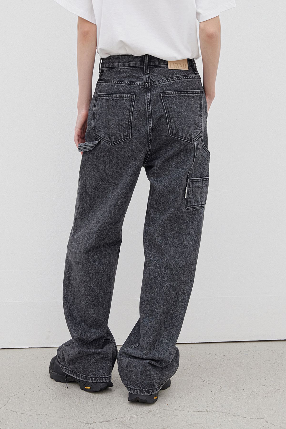 르바(LEVAR) Relaxed Carpenter Denim - Washed Grey