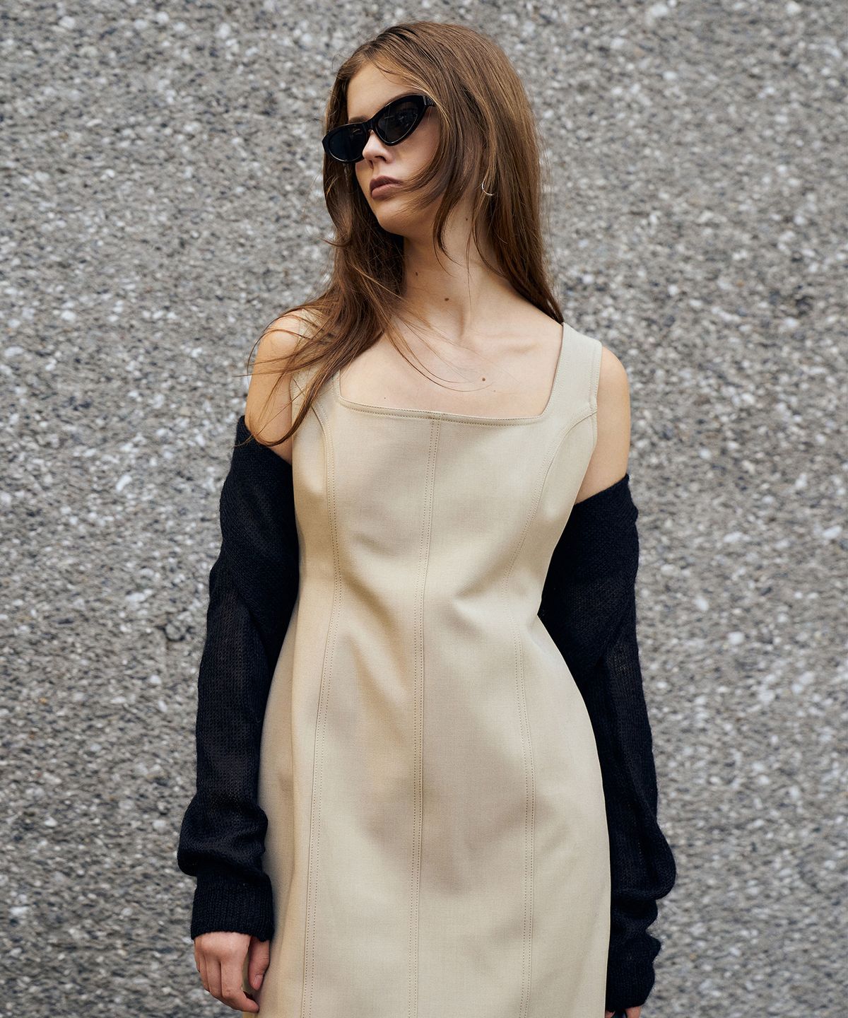 르네제이(RENEJ) Square Neck Dress