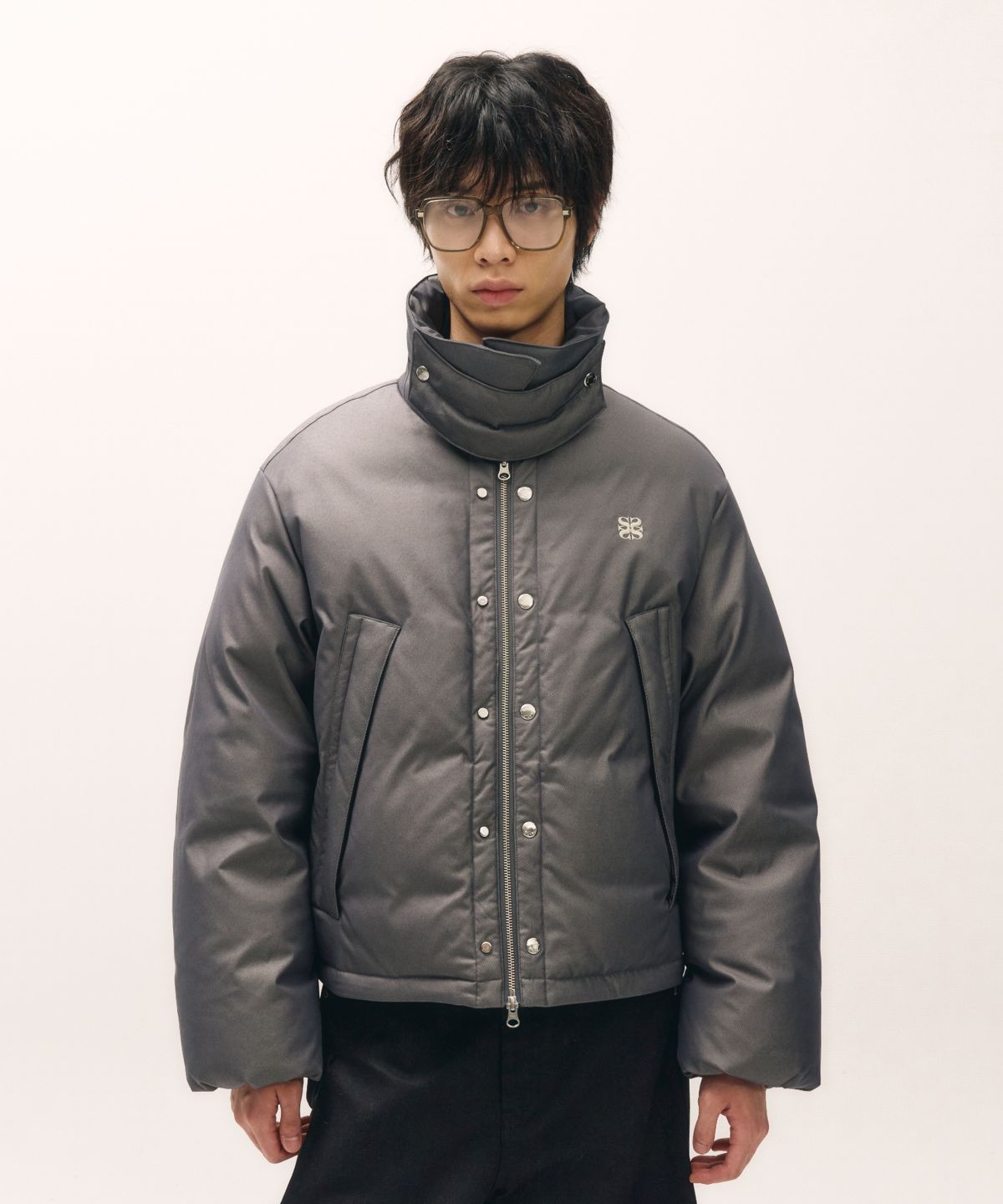 세터(SATUR) 레체 투 톤 덕 다운 패딩 글리터 그레이