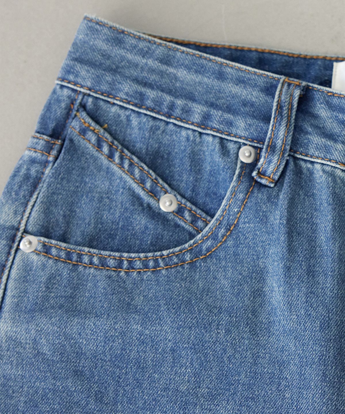 하이버넷(HYBERNAT) 24 Wide Jeans