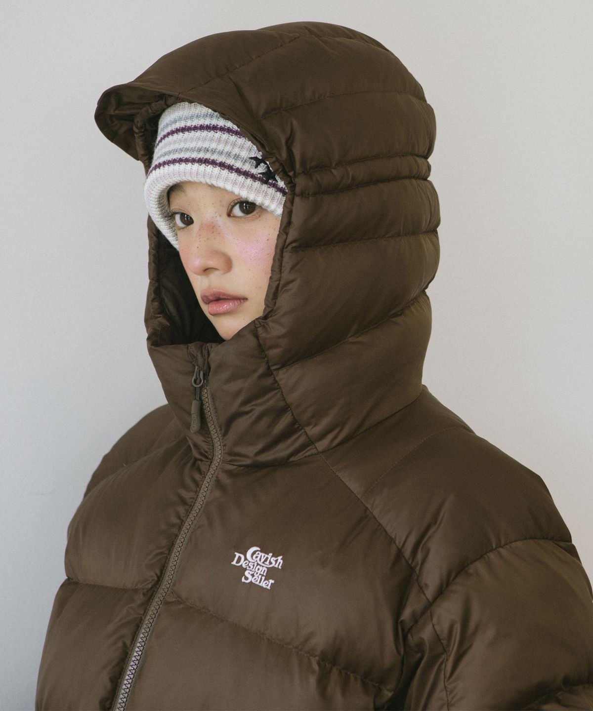 카비시(CAVISH) HOODED ALPINE DOWN JACKET BROWN(CV2EWUB900A)