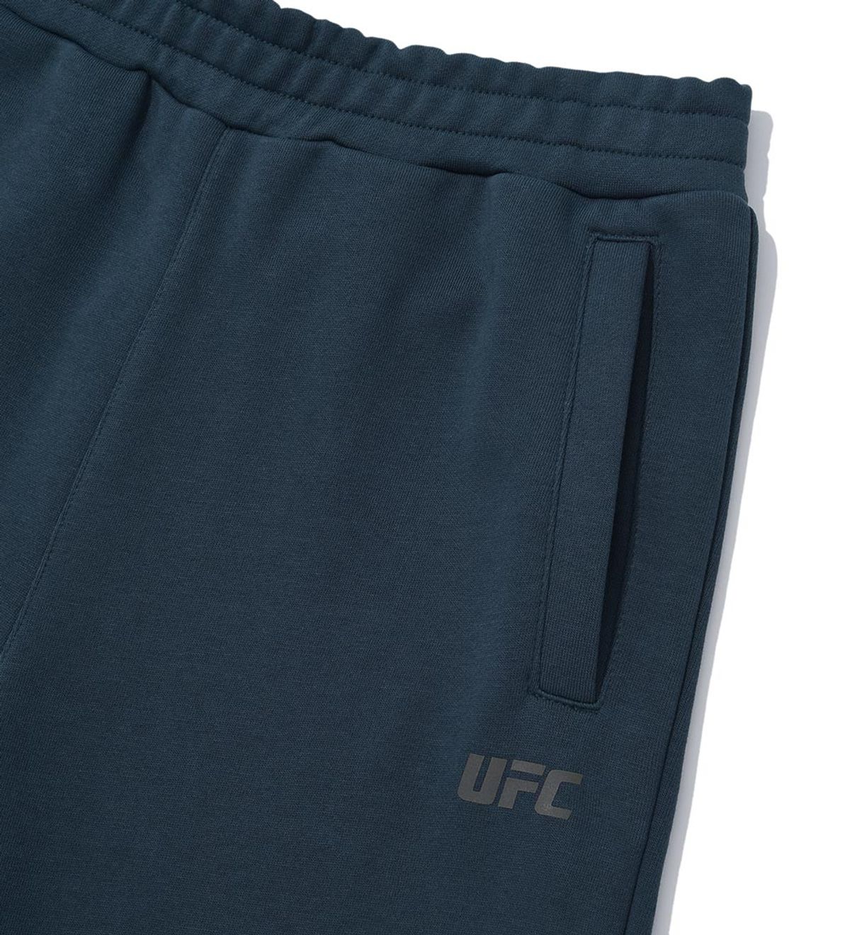 유에프씨 스포츠(UFC SPORT) UFC 코지 스트레이트핏 트랙 팬츠 다크네이비 U2LPV3302DN
