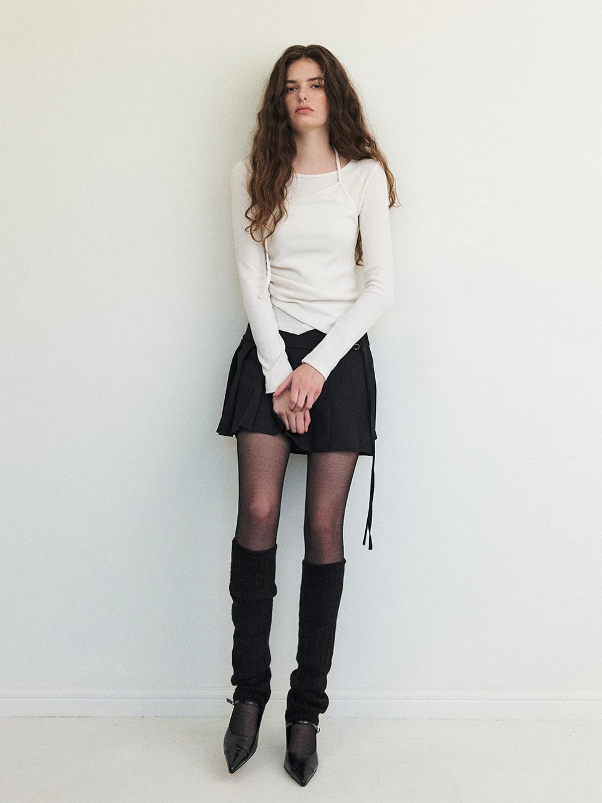 에트몽(ETMON) Layered Halter Strap T-Shirt, Cream
