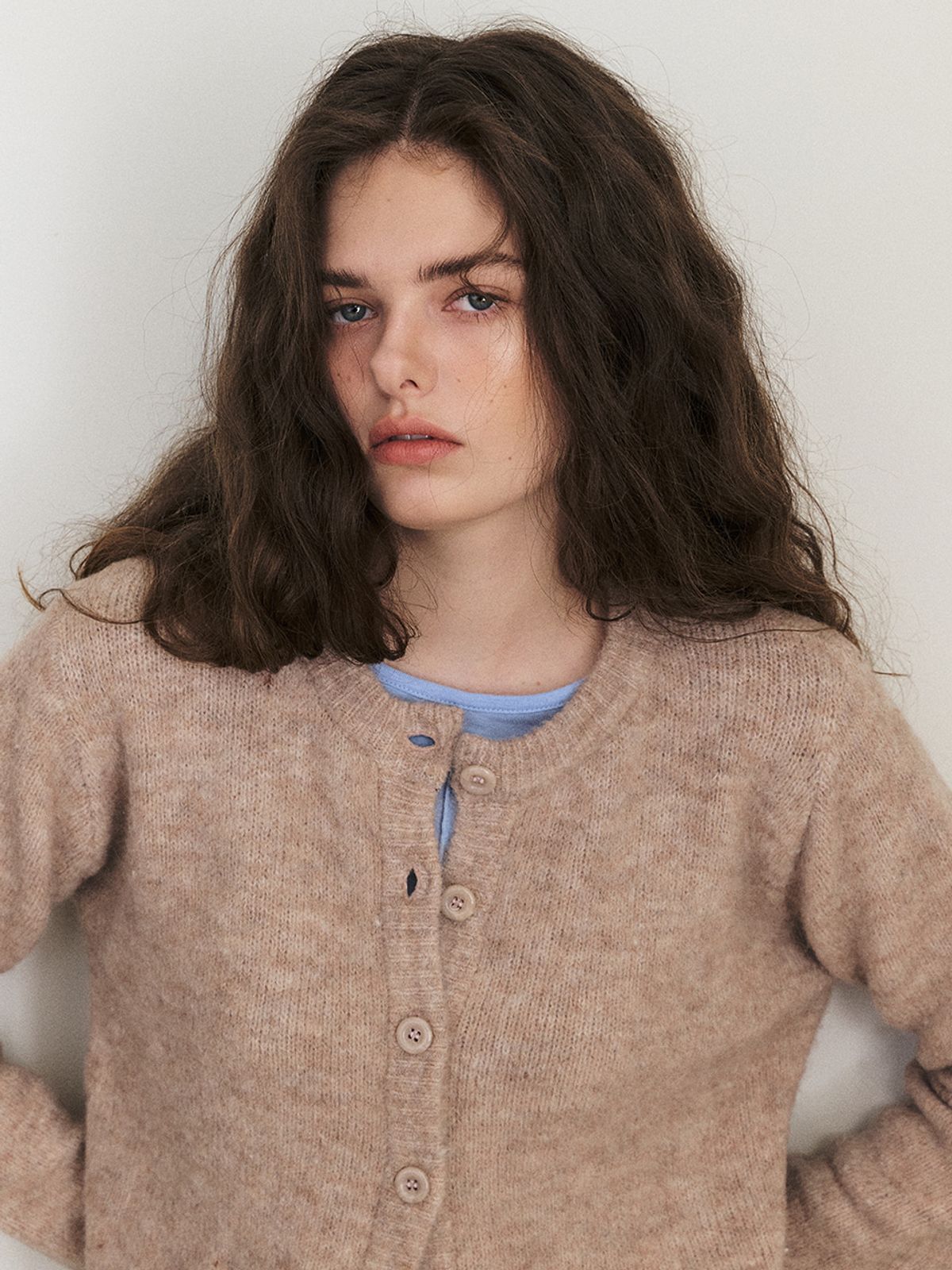 에트몽(ETMON) Mohair Knit Cardigan, Beige