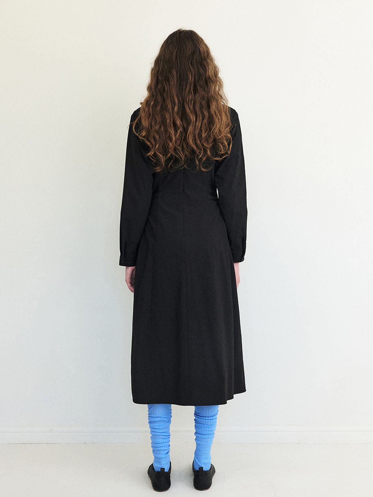 에트몽(ETMON) Side Tuck Shirring Dress, Black