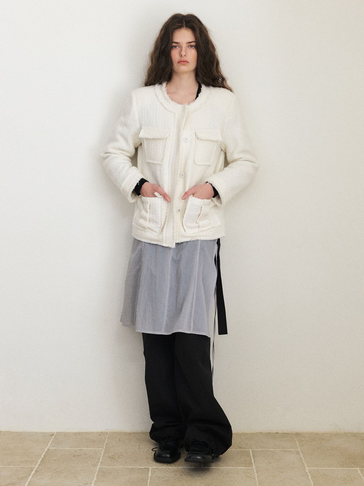 에트몽(ETMON) Cut-Off Pocket Tweed Jacket, Ivory