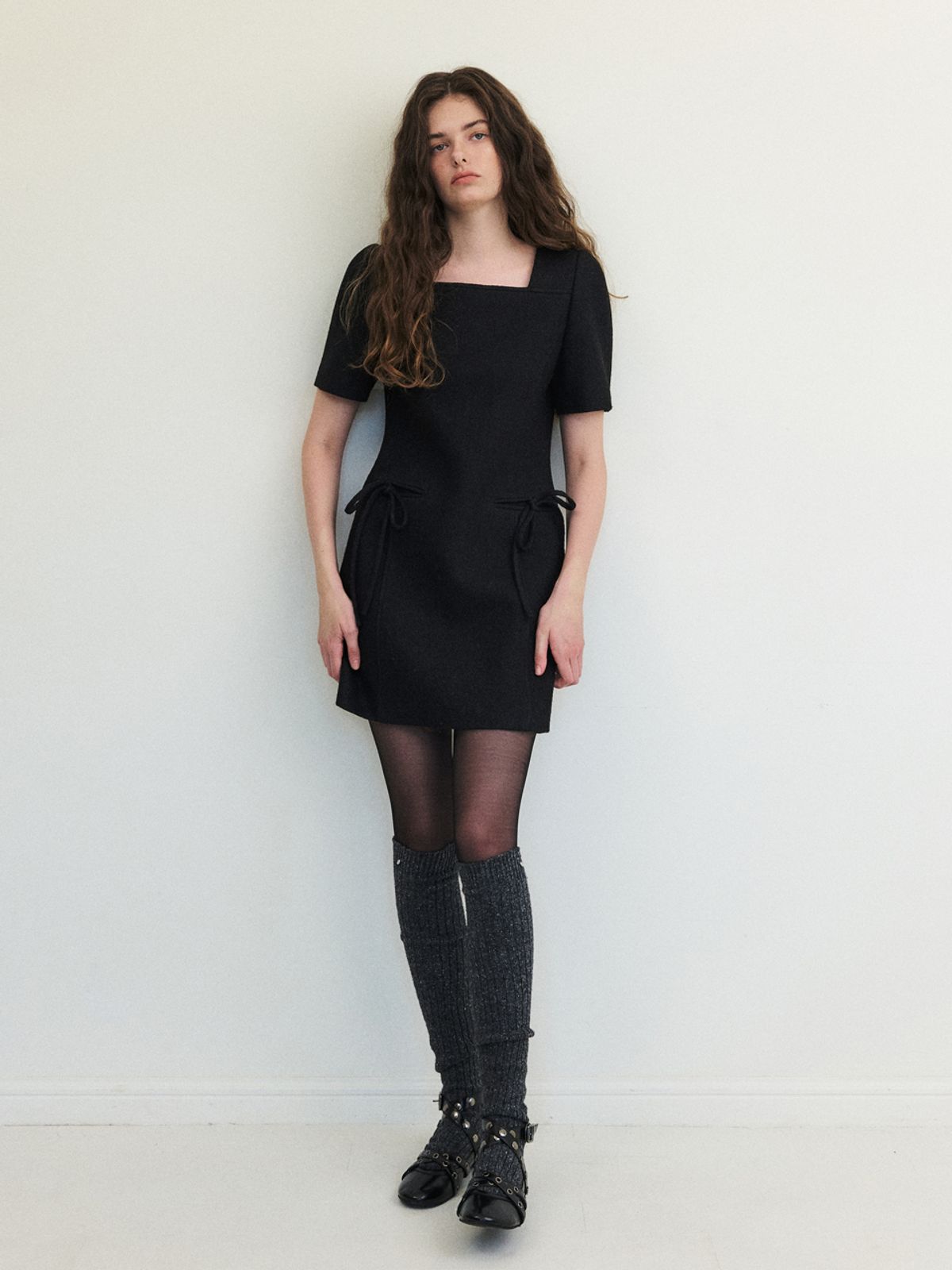 에트몽(ETMON) Strap Tweed Mini Dress, Black