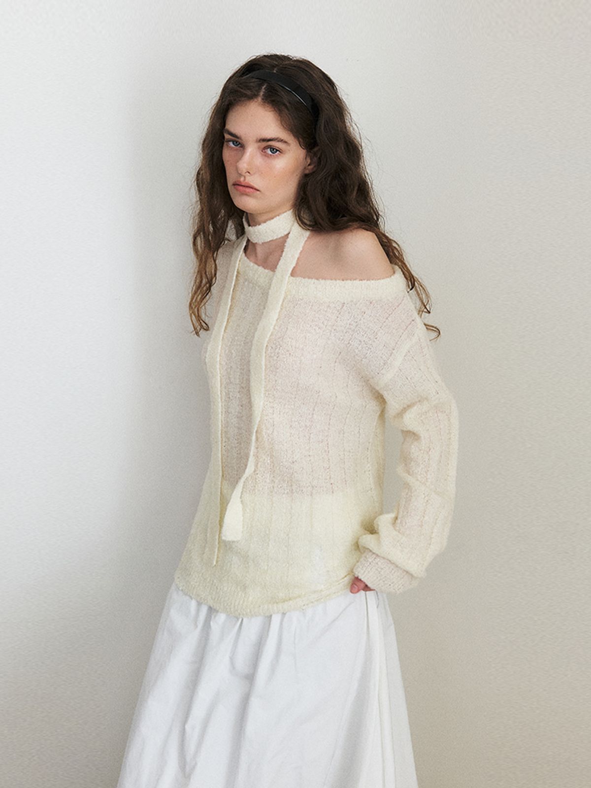 에트몽(ETMON) Damaged Boucle Scarf Knit, Cream