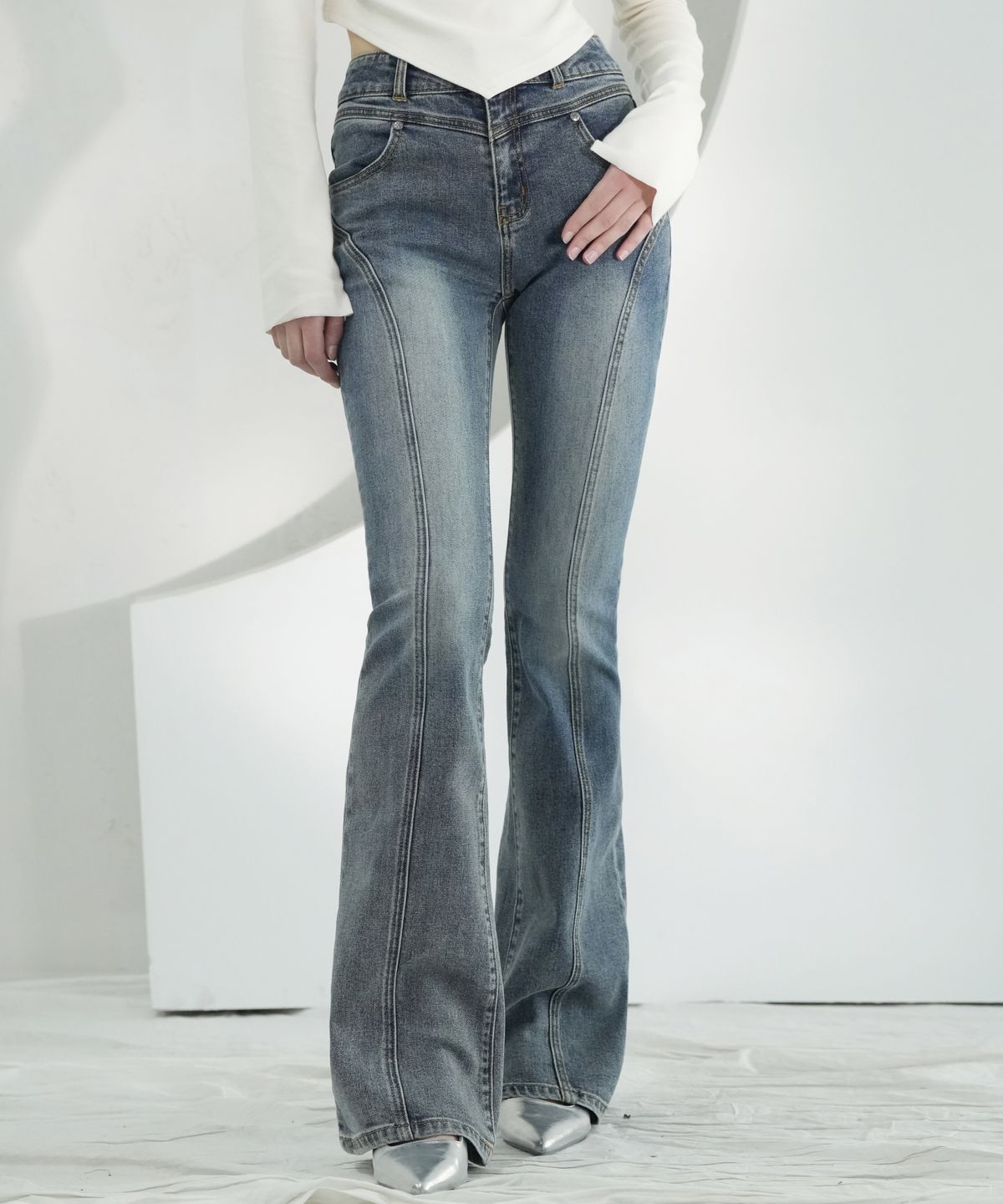 비바셔스(VIVACIOUS) Slender Bootscut WASHING BLACK